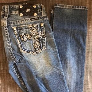 straight leg miss me jeans